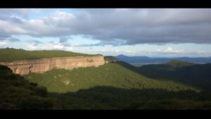 quero-matar-alguem-e-agora-guia-direto-para-contratar-um-assassino-com-seguranca